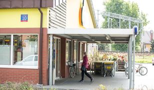 Wypadek w Biedronce. Taśma przy kasie wciągnęła rękę kasjerki