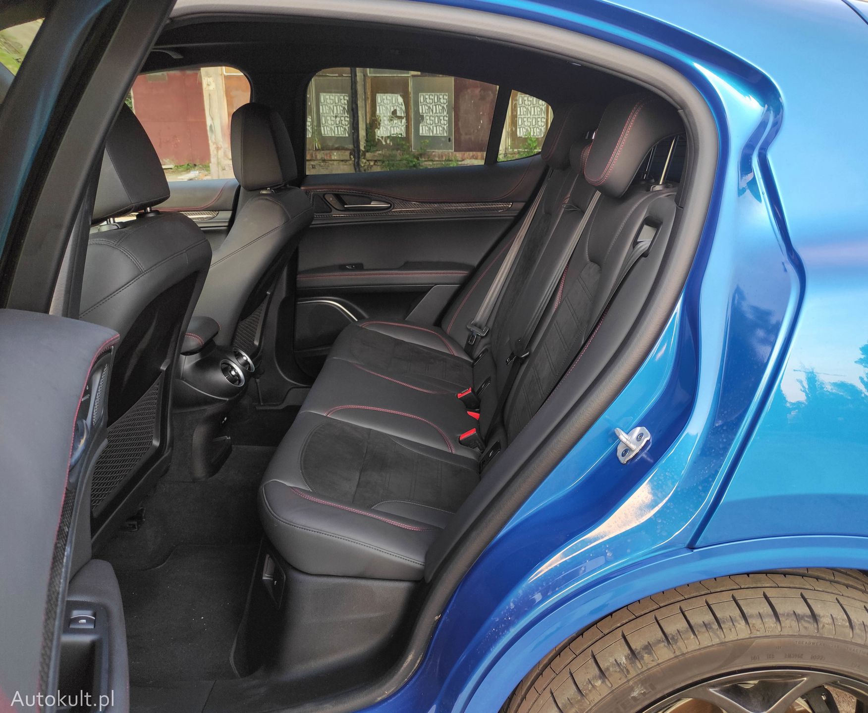 Alfa Romeo Stelvio Estrema