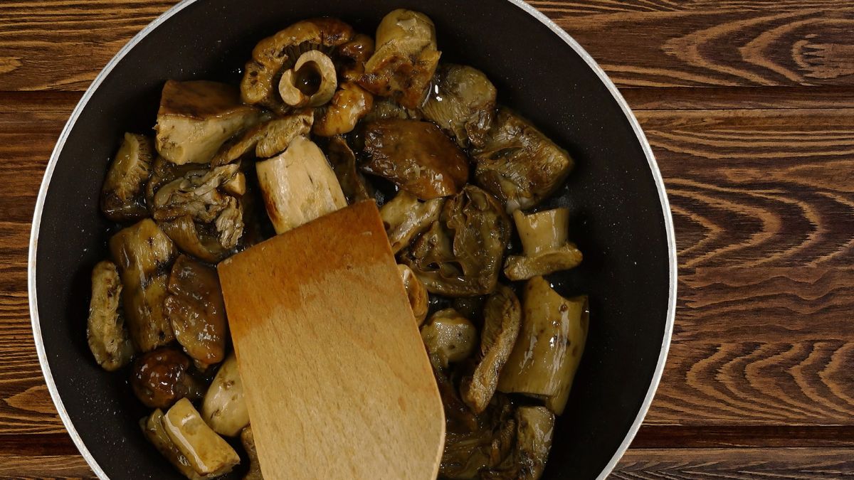 Smażenie grzybów będzie łatwiejsze, jeśli będziesz trzymać się tych zasad