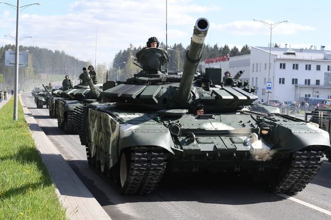Białoruskie czołgi T-72B3M