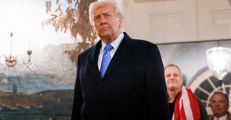 Trump zniósł ponad 40-letni zakaz. Po co mu legalne korumpowanie za granicą?