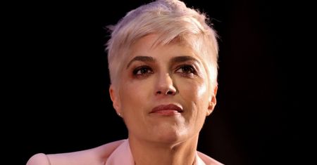 Selma Blair o życiu ze stwardnieniem rozsianym. "Choroba dotknęła każdego centymetra mojego ciała"