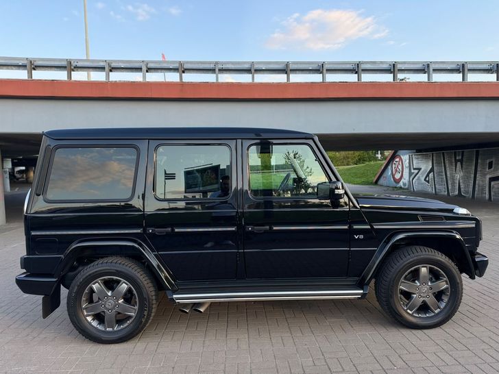 Rafał Pacześ wystawił Mercedesa G 500 W463. Oczekuje 199 tys. zł