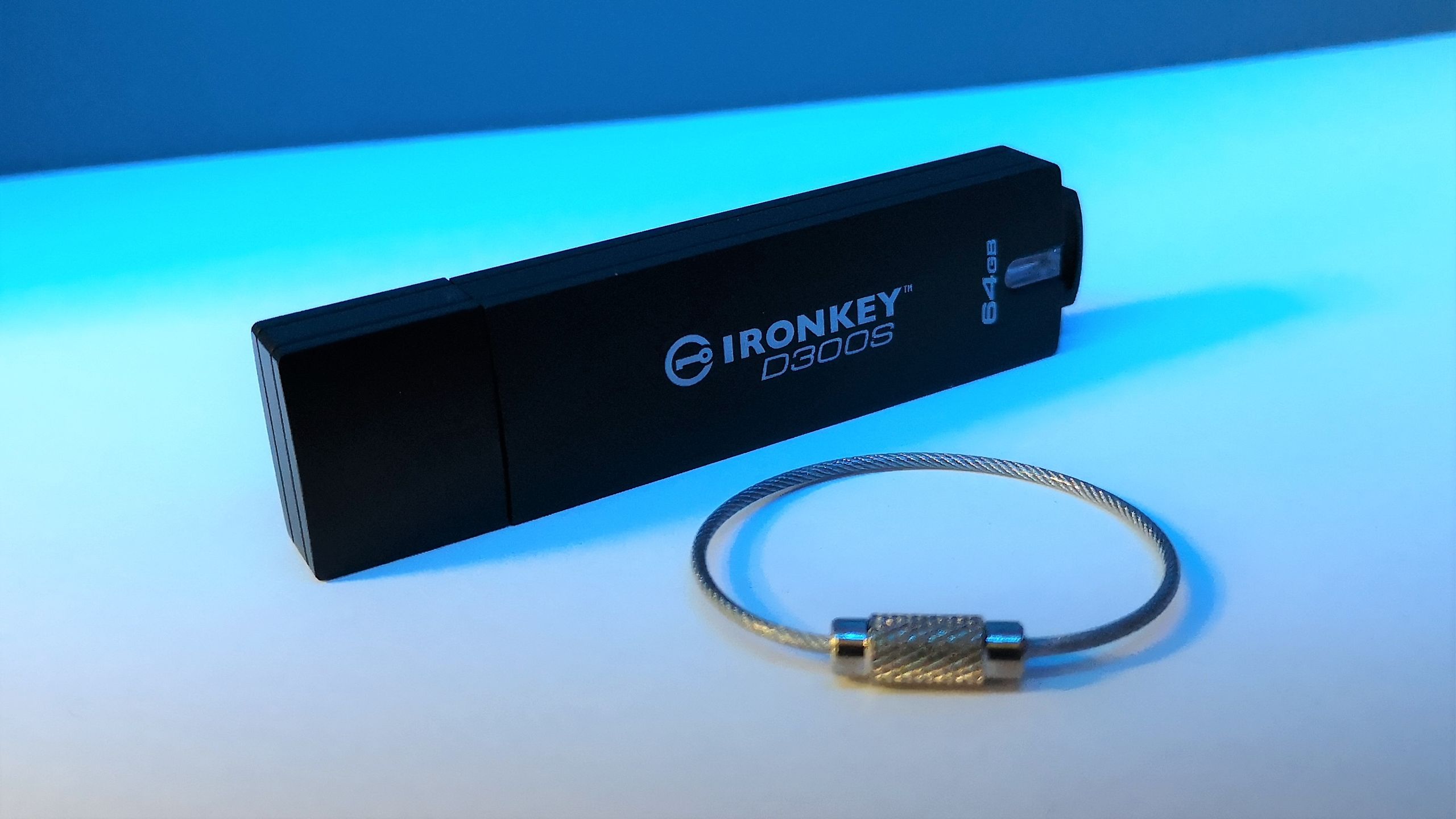 Kingston IronKey D300S – krótki test szyfrowanego pendrive'a dla przedsiębiorców 3