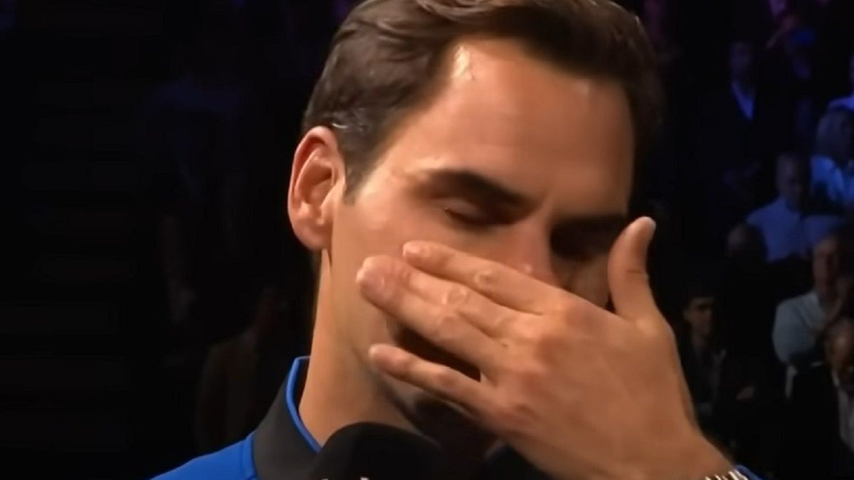 Roger Federer w czasie pożegnania w Londynie