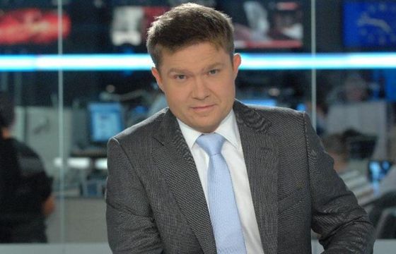 Prezenter TVP Info zawieszony. „Zmieniał treść białych”