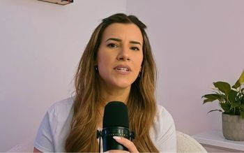 Tyle można zarobić jako stewardesa Emirates. Była pracownica zdradza szczegóły