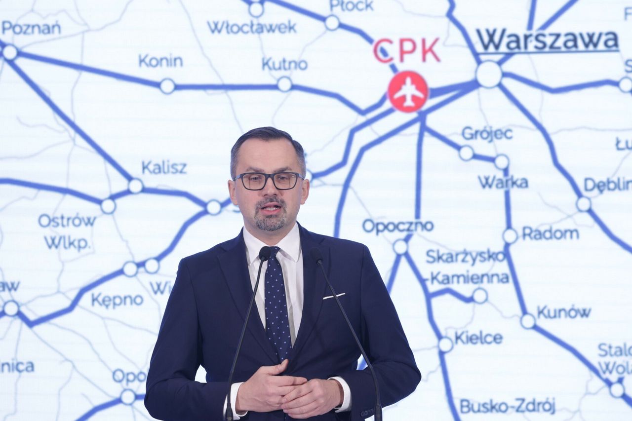 Horała broni się z wydatków CPK. "Żałuję, że nie promowano go szerzej"