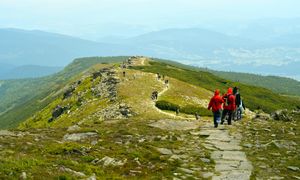 Najbardziej zdradliwa góra w Polsce. Turyści oszaleli na jej punkcie