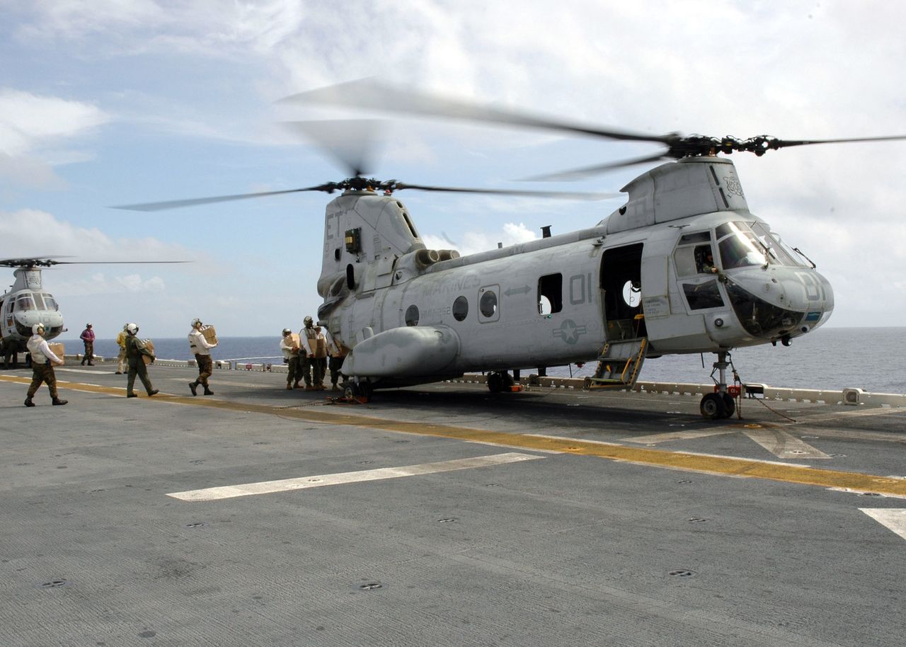 Śmigłowiec CH-46E Sea Knight 