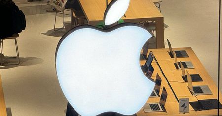iPhone 16 Pro Max ma problem. Aparat nie działa poprawnie