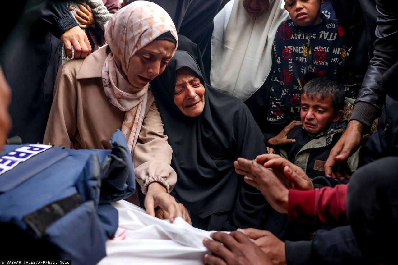 Israeli airstrikes defy ceasefire: Hope for peace shattered
