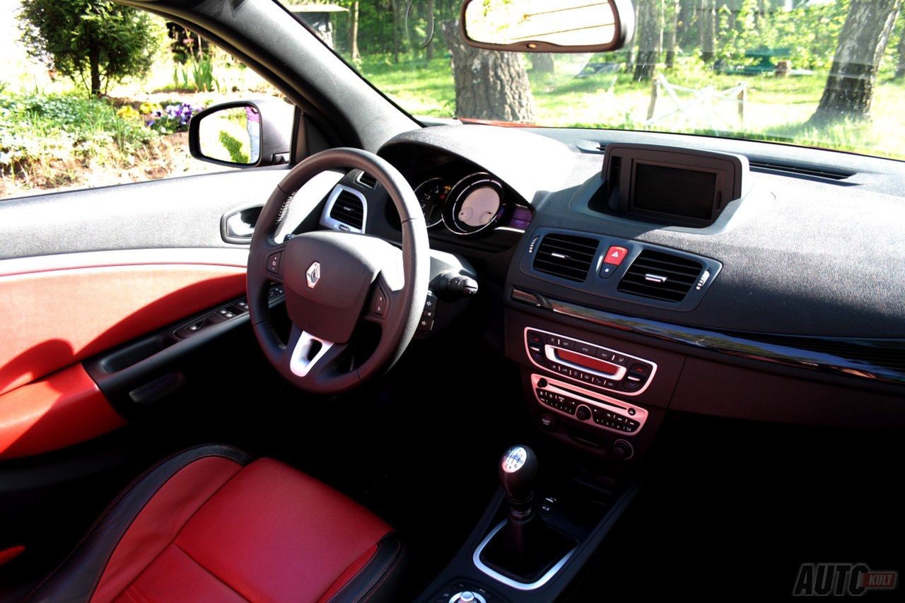 Renault Megane CC (2011)