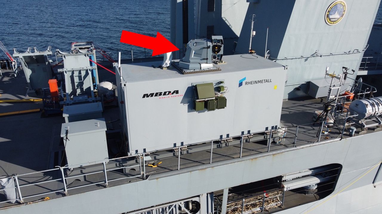 Laserem w drony. Niemiecka fregata zaatakowała bezzałogowce nową bronią