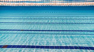 Umowa podpisana. Wkrótce modernizacja basenu w Kutnie