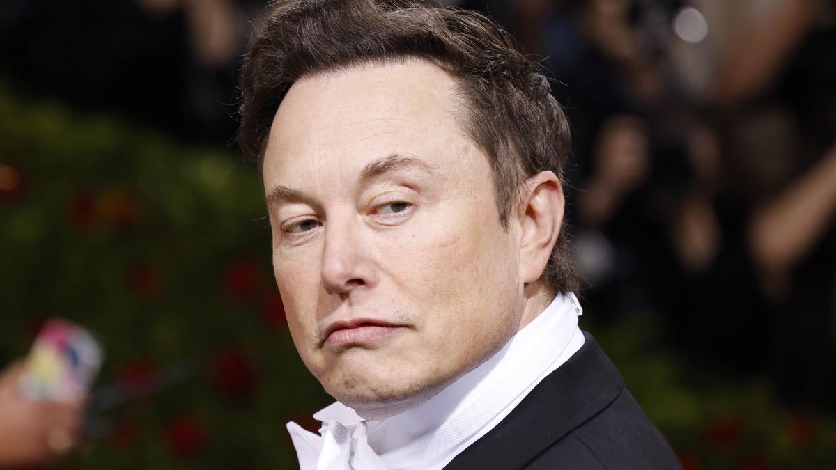 Met Gala Red Carpet Arrivals in New York
Elon Musk arrives on the red carpet for The Met Gala at The Metropolitan Museum of Art celebrating the Costume Institute opening of "In America: An Anthology of Fashion" in New York City on Monday, May 2, 2022.       Photo by John Angelillo/UPI Photo via Newscom
Dostawca: PAP/Newscom
JOHN ANGELILLO
News Costume Institute Gala Benefit, Metropolitan Museum of Mode