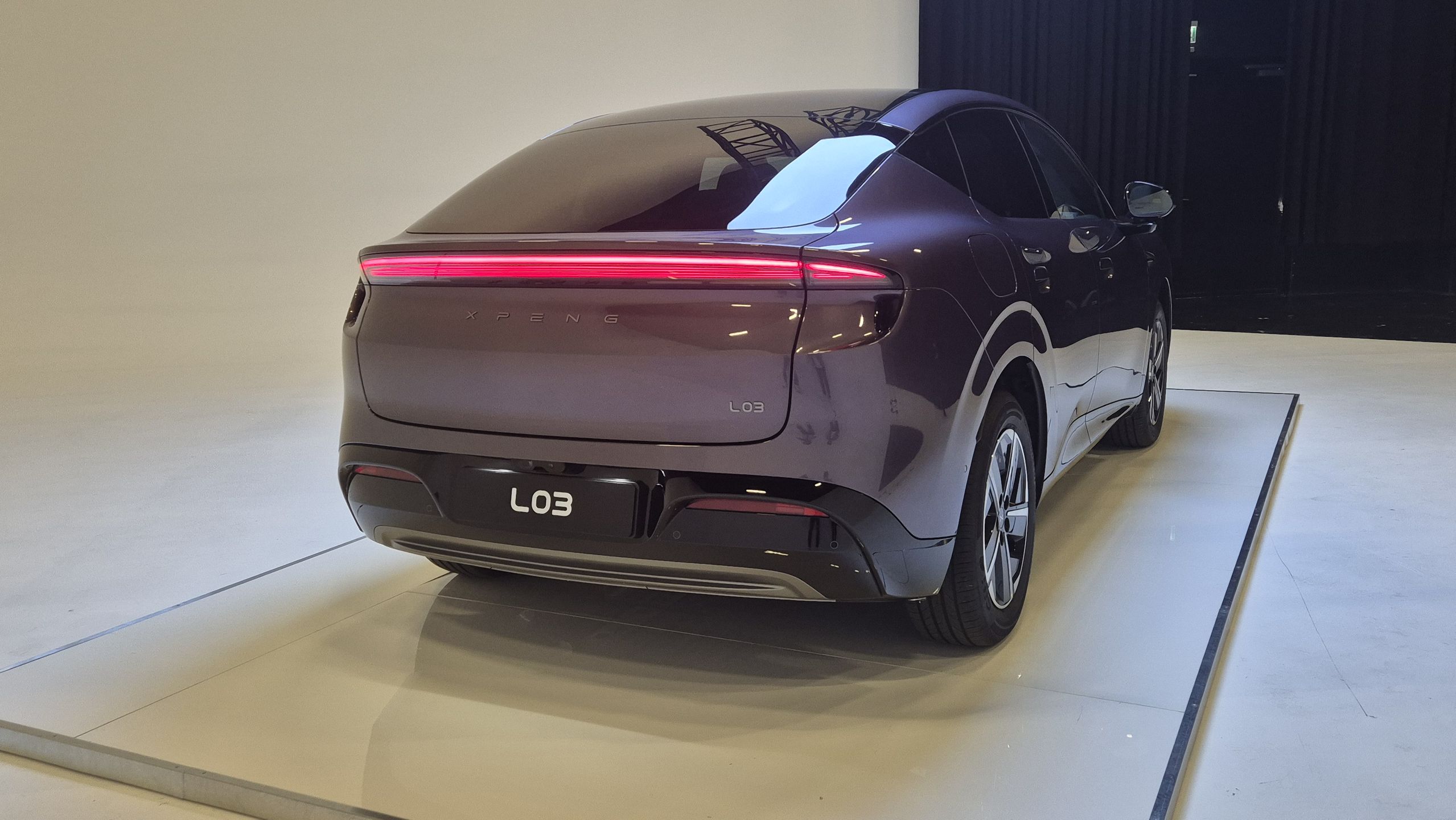 Xpeng L03