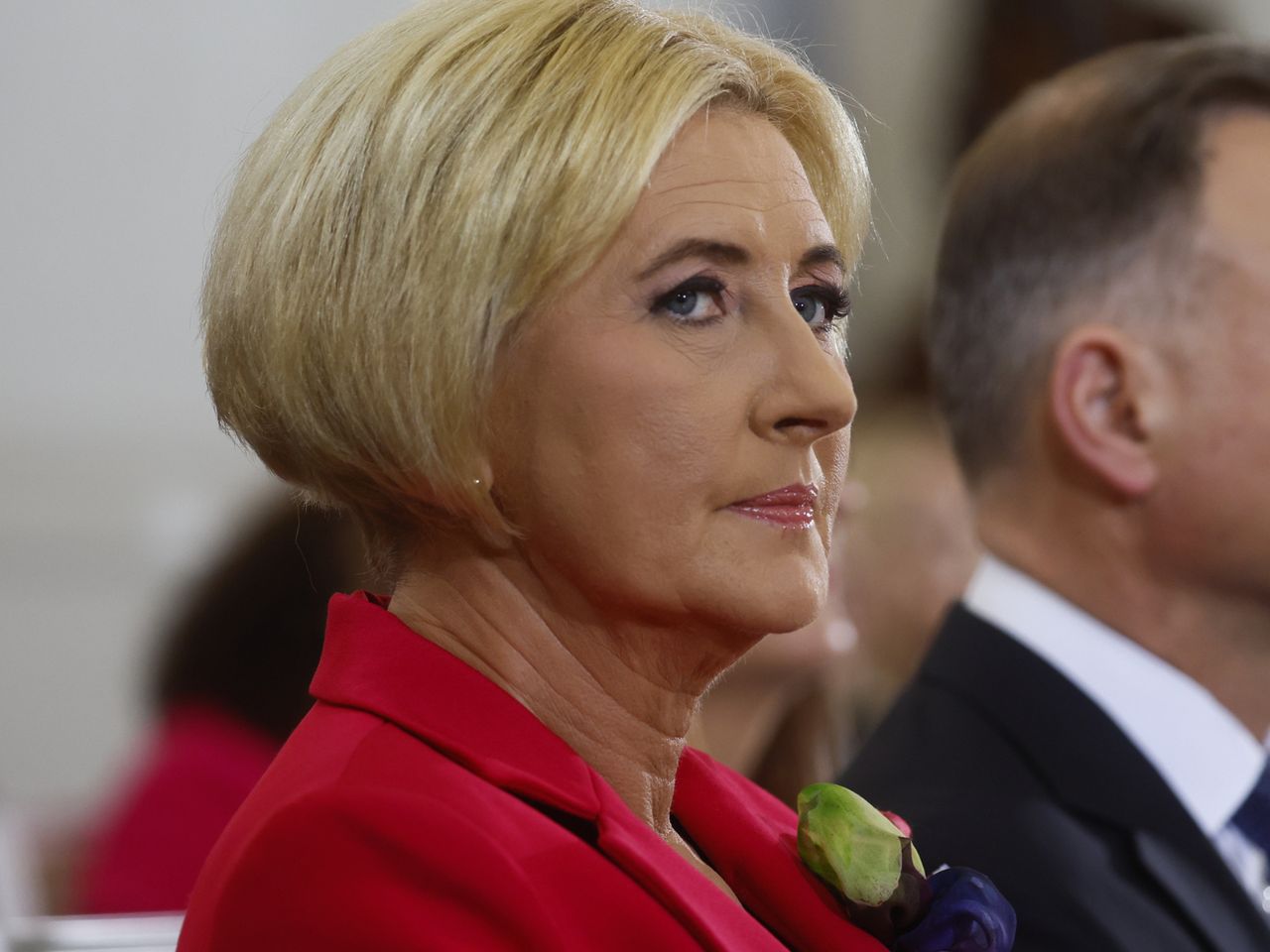 "Zabetonowany toną lakieru prostokąt". Nie szczędził krytyki