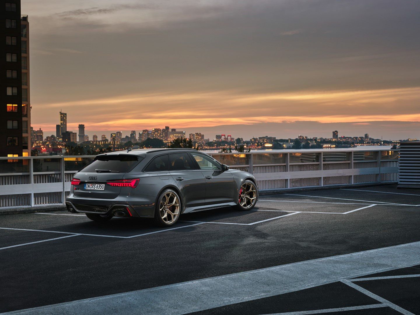 Audi A6 Avant Performance