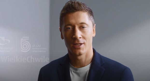Robert Lewandowski nie wystąpi w reklamie InPostu.  "Zawodnik powoli schodzący z rynku"