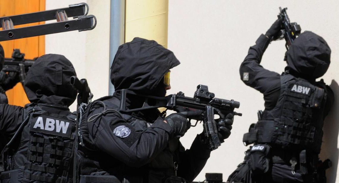 Rosyjscy szpiedzy w Polsce. Ekspert ostrzega przed dostępem do "bezcennych danych"