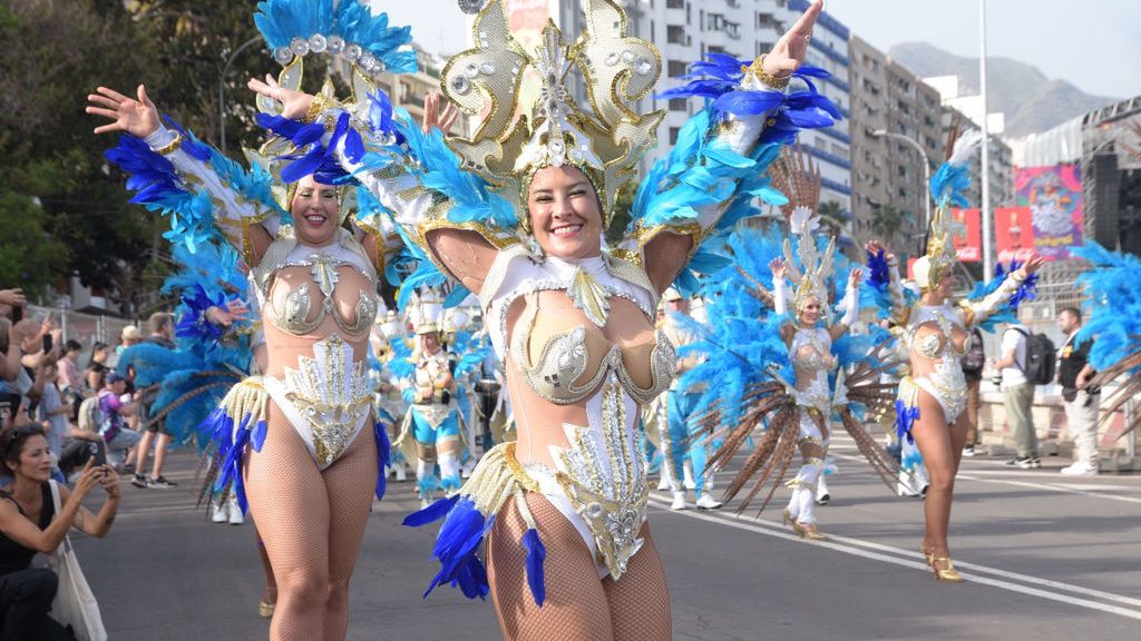 Karnawał na Teneryfie przyciąga tłumy