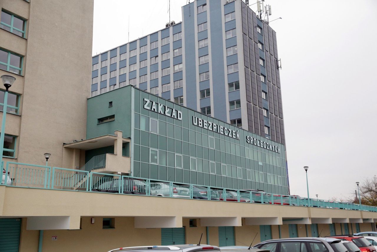 Cztery dni wolnego. W grudniu "długi weekend" będzie jeszcze dłuższy