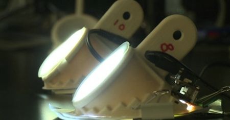 Nowa generacja żarówek z nanowłókien (wideo)