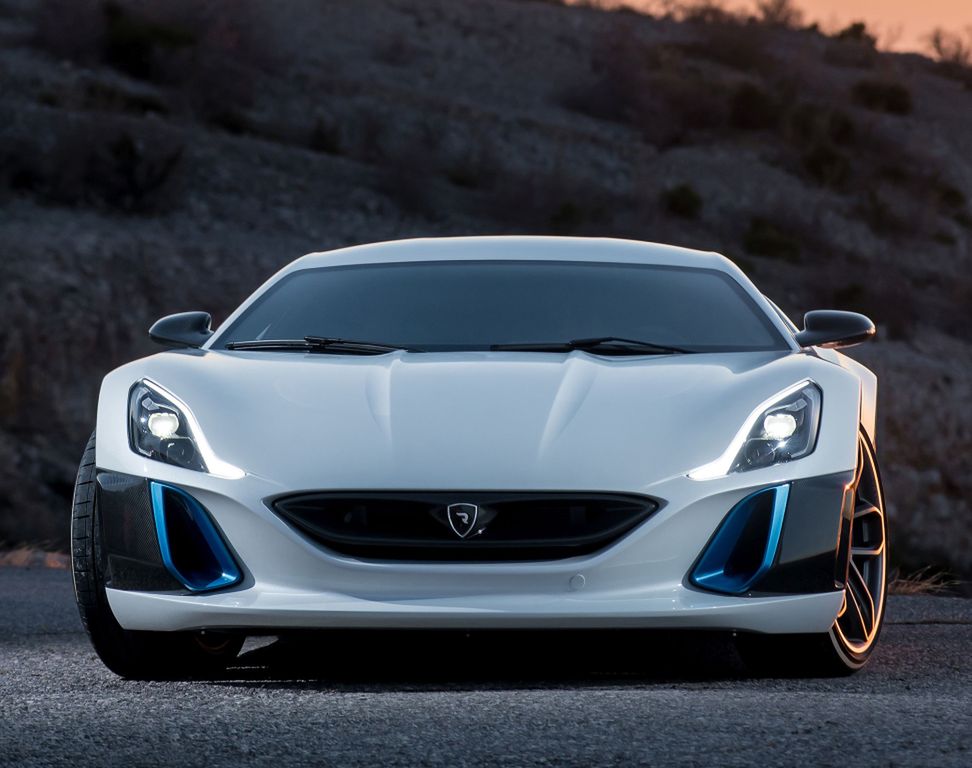 Sergio albo nie wie, albo skutecznie ignoruje fakt, że elektryki mogą zagrozić Ferrari. Na zdjęciu  Rimac Concept One