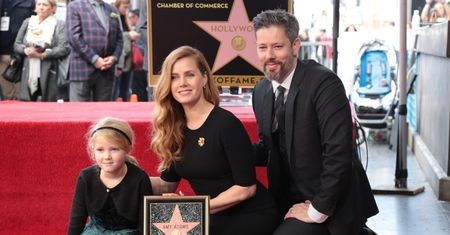 Amy Adams z mężem i córką odsłania swoją gwiazdę w Hollywood (ZDJĘCIA)
