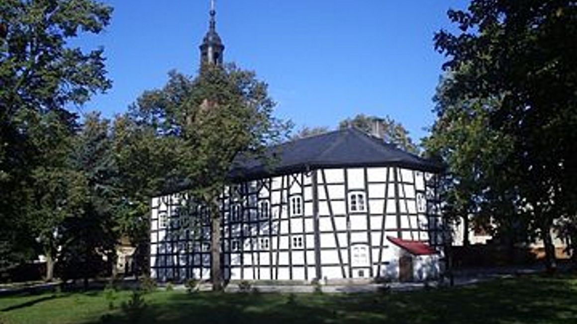 Kościół Niepokalanego Serca Maryi w Piaskach.