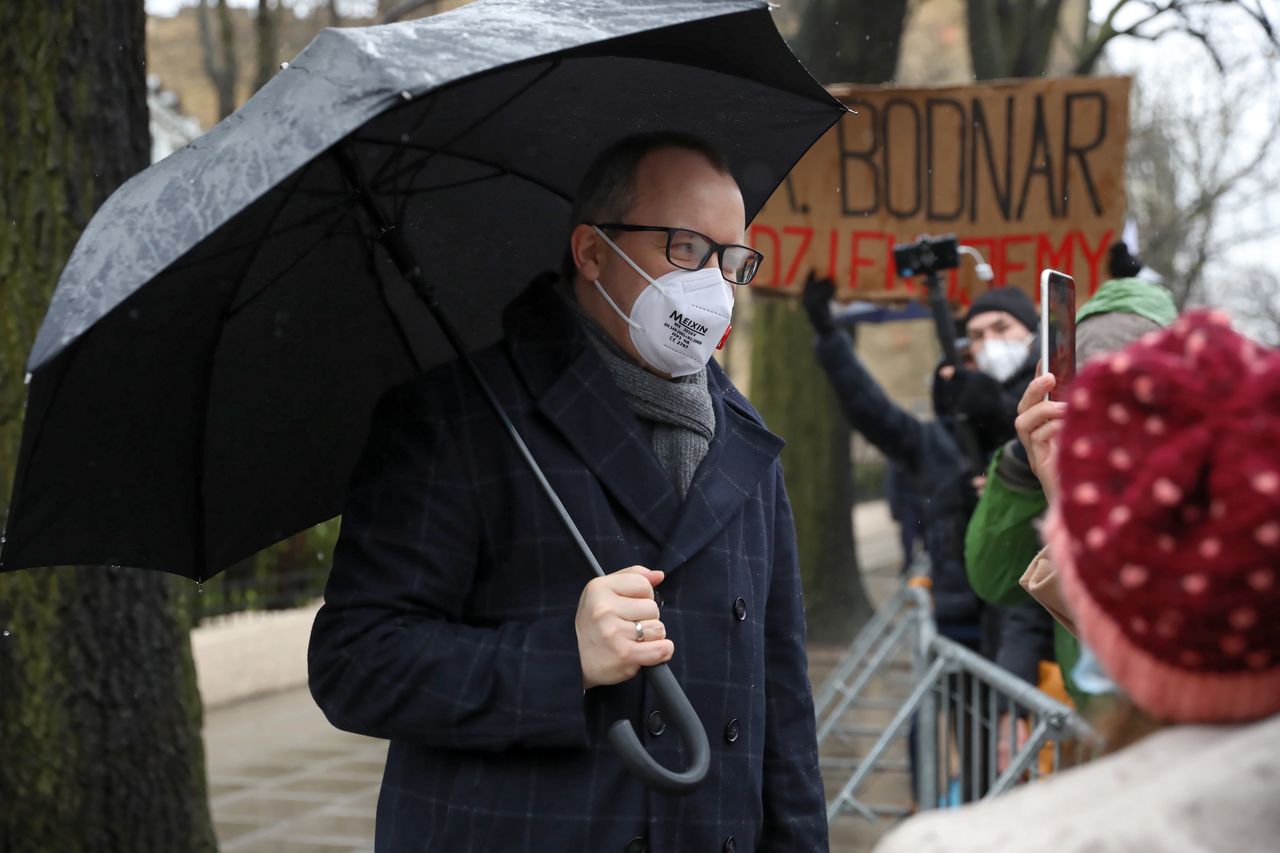 Na zdjęciu Adam Bodnar przed Trybunałem Konstytucyjnym