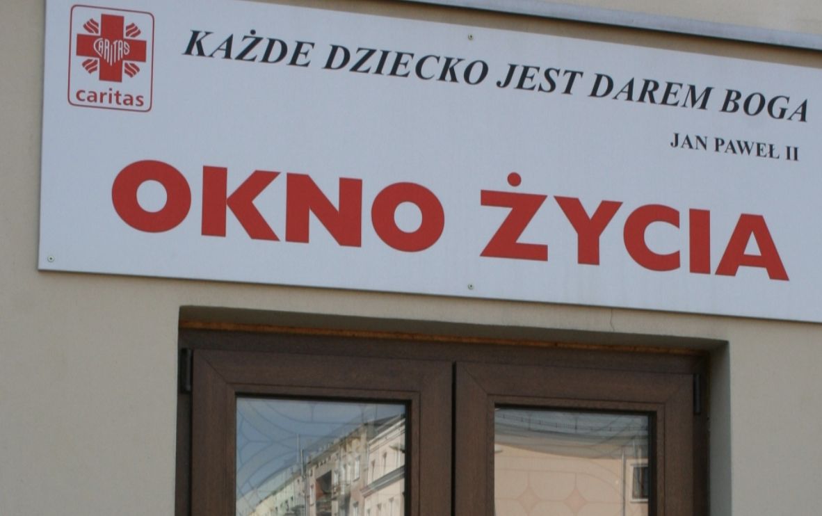 Okno Życia prowadzone przez siostry nazaretanki przy ul.
