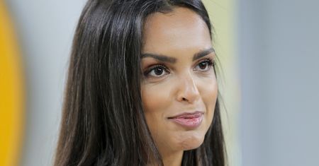 Klaudia El Dursi w letniej stylizacji. "Te spodnie znacznie więcej odkrywają, niż zakrywają"