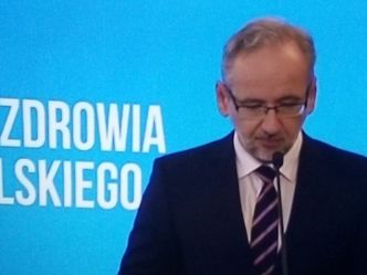 Koronawirus. Mniej gości na weselach, lokale w czerwonej strefie czynne do godziny 22