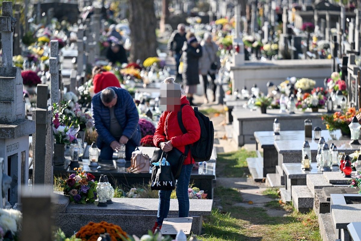 Nawet 8 lat więzienia. Tego nie rób na cmentarzu