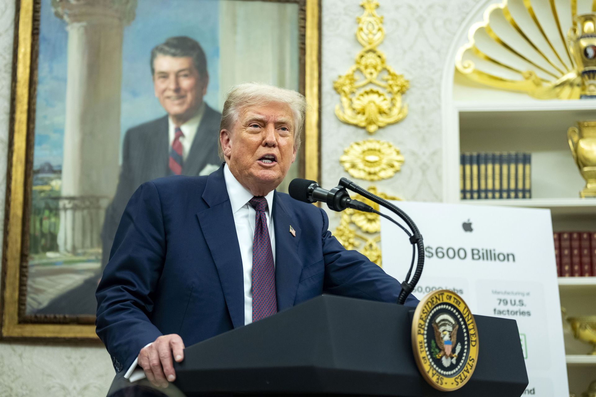 Trump ogłosił 100-procentowe cła. Ta firma będzie zwolniona
