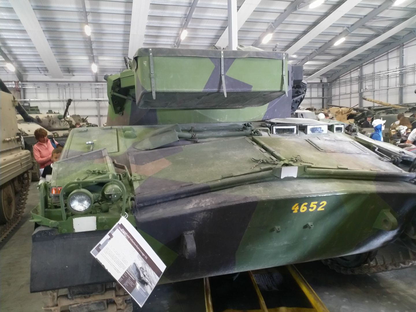 Infanterikanonvagn 91.