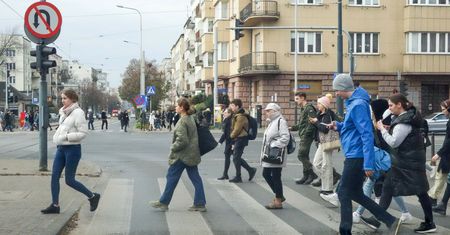 Nie ma wyjścia. Polacy będą biednieć przez większość 2023 r.