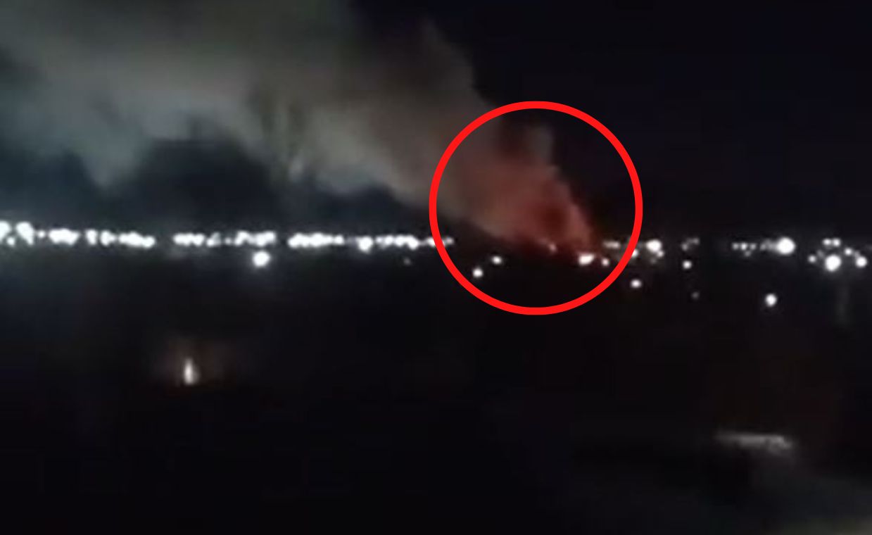 Gigantyczny pożar w Rosji. Słup ognia i kłęby dymu widoczne z daleka