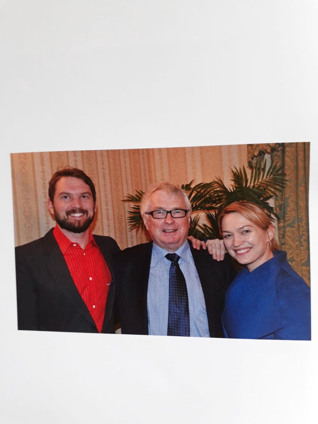 Sophia Myles żegna się z umierającym na COVID-19 ojcem