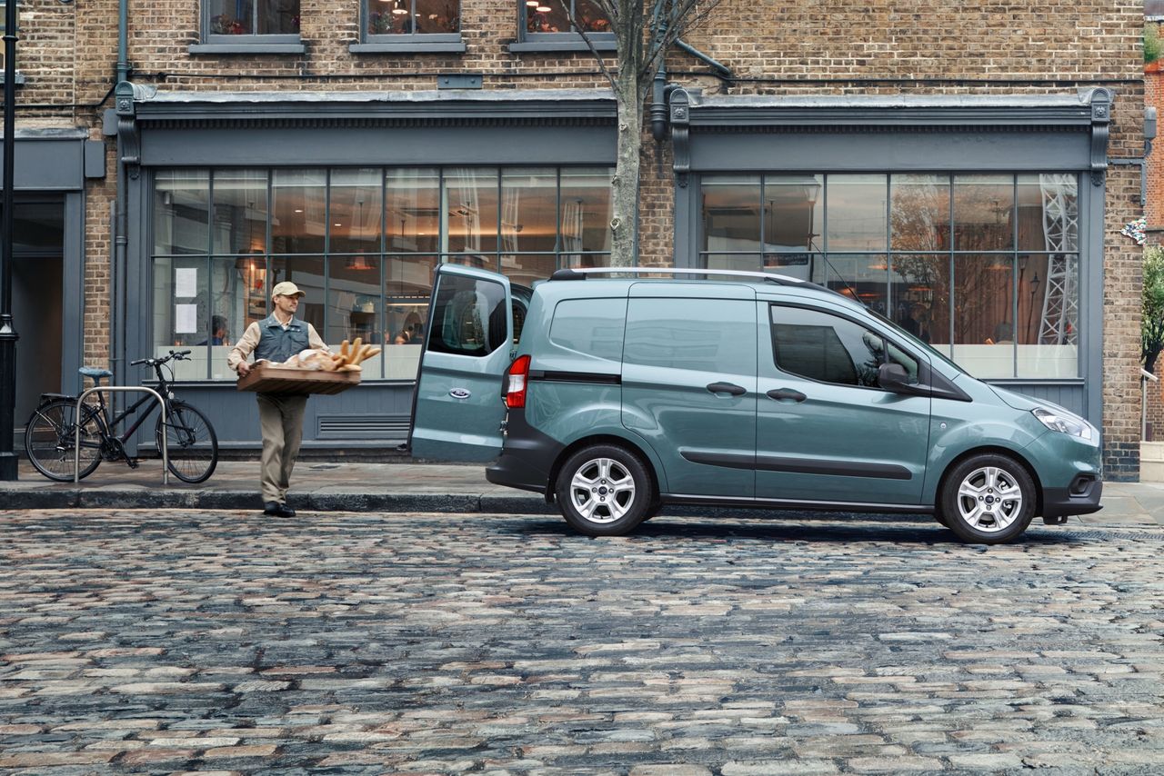 Ford Transit Courier