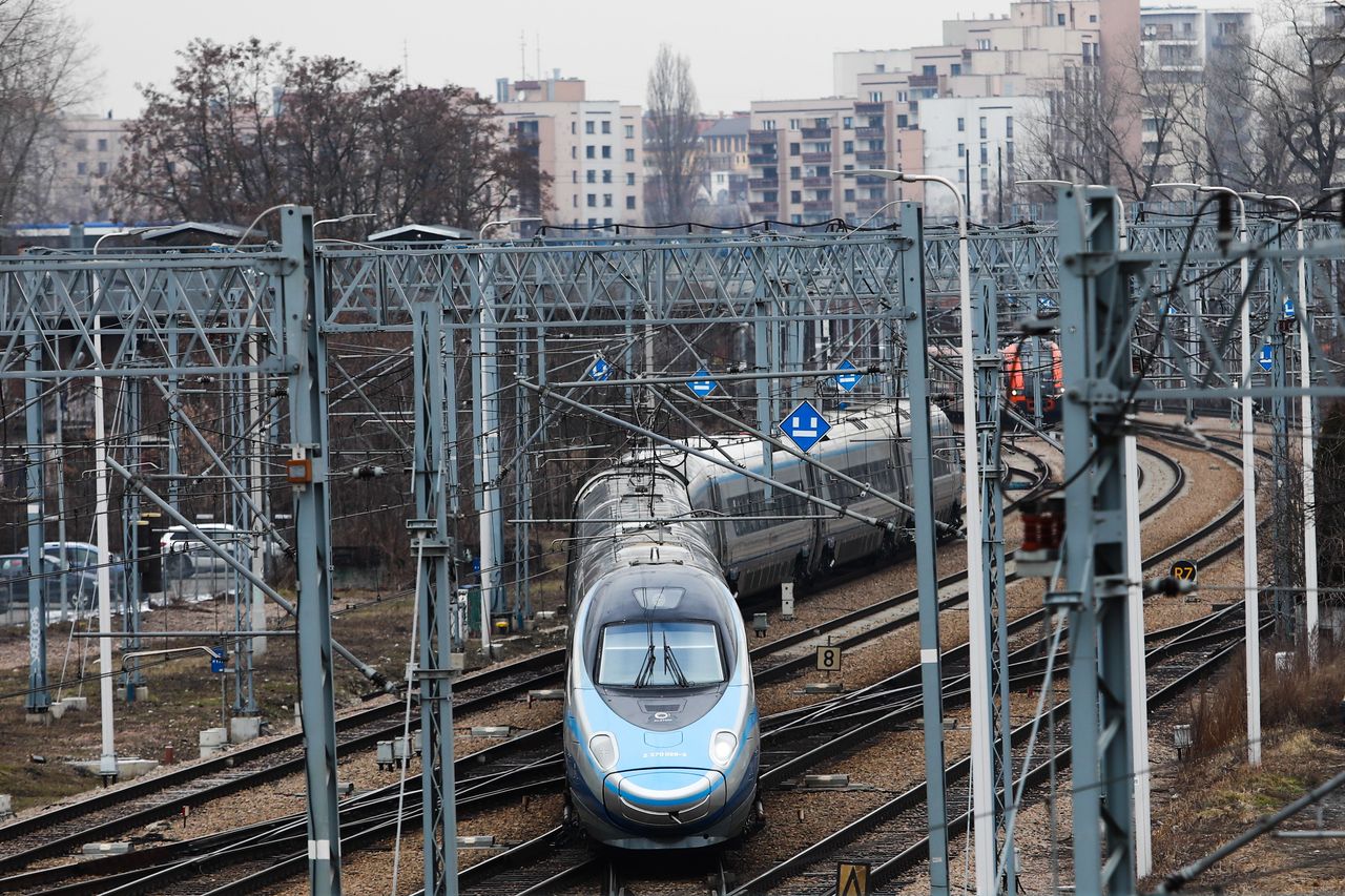 Termin oddania Kolei Dużych Prędkości nadaje się między bajki. Eksperci nie mają złudzeń