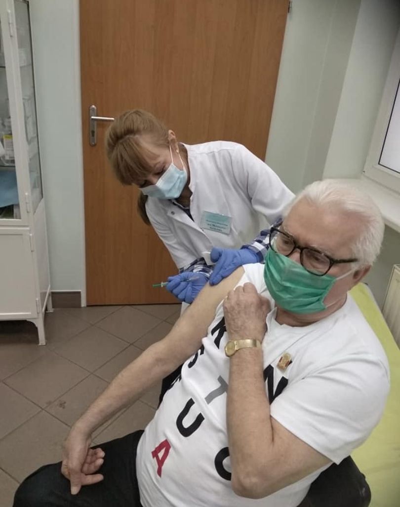 Lech Wałęsa zaszczepił się na koronawirusa