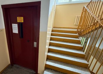 Obowiązek montażu wind w blokach z minimum trzema kondygnacjami. Wyjaśniamy, o co chodzi w konsultowanych przepisach