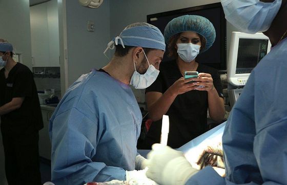 „Dr Miami - król skalpela” od 6 września na antenie TLC