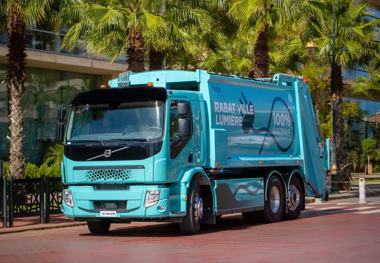 Elektryczne ciężarówki to przyszłość? Wiele mówi o tym nowy raport
