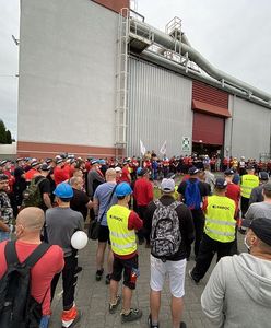 Paroc. Protest w zakładach firmy. "Piece są wygaszone, produkcja stanęła"