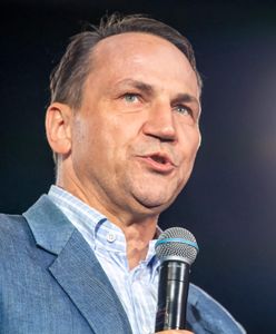 Raport o zarobkach europosłów. Radosław Sikorski pierwszy w zestawieniu