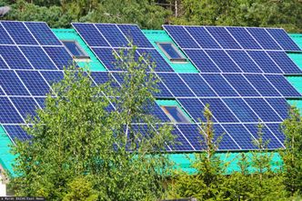 Brakuje miejsca na energię ze słońca. Ale rząd ma plan. Oto liczby